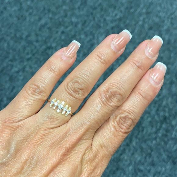 New 14K Yellow Gold CZ Unique promise Ring Band - Picture 7 of 10